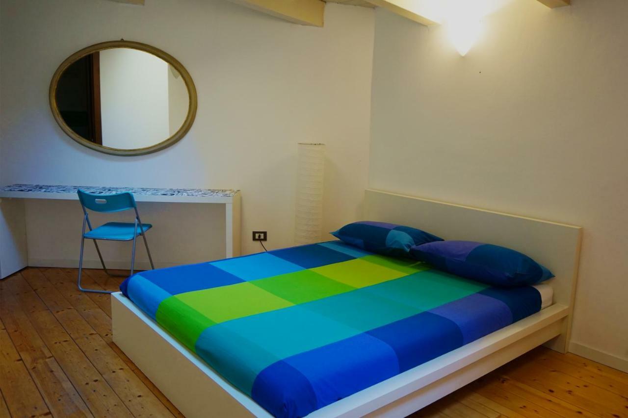 Studio Apartment Vicolo Lavandai ミラノ エクステリア 写真